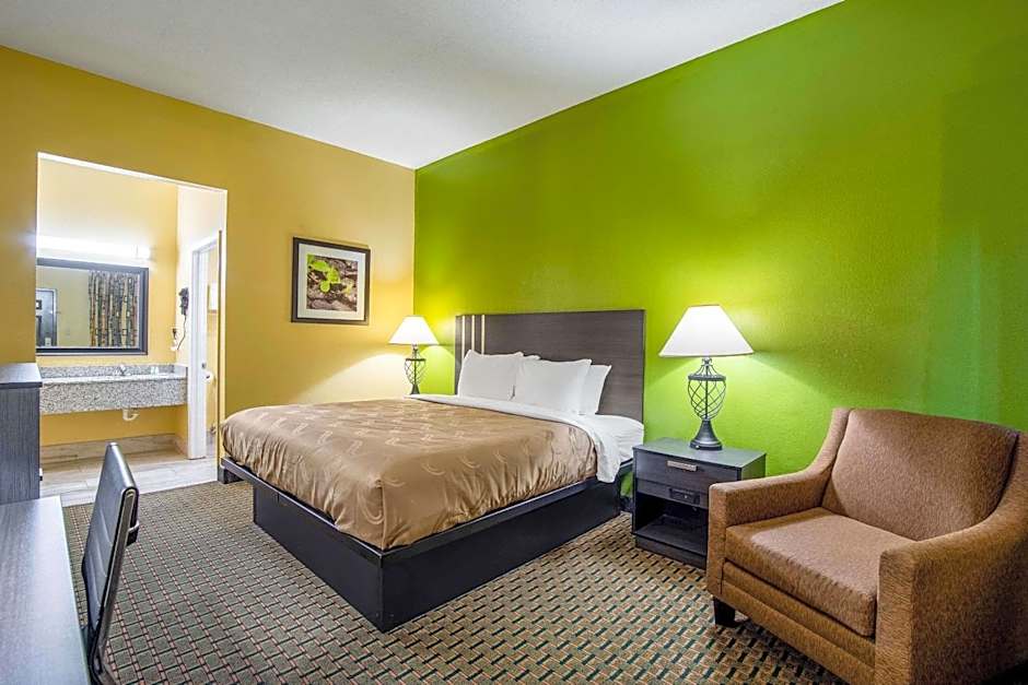 Quality Inn West Columbia - Cayce