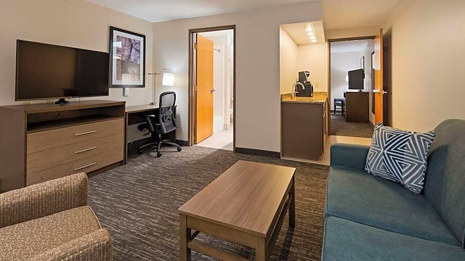 BEST WESTERN PLUS HUDSON HOTEL