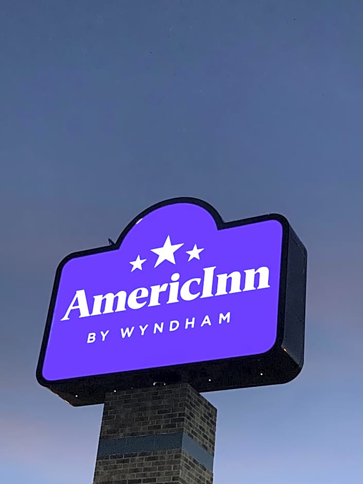 AmericInn by Wyndham Prairie du Chien