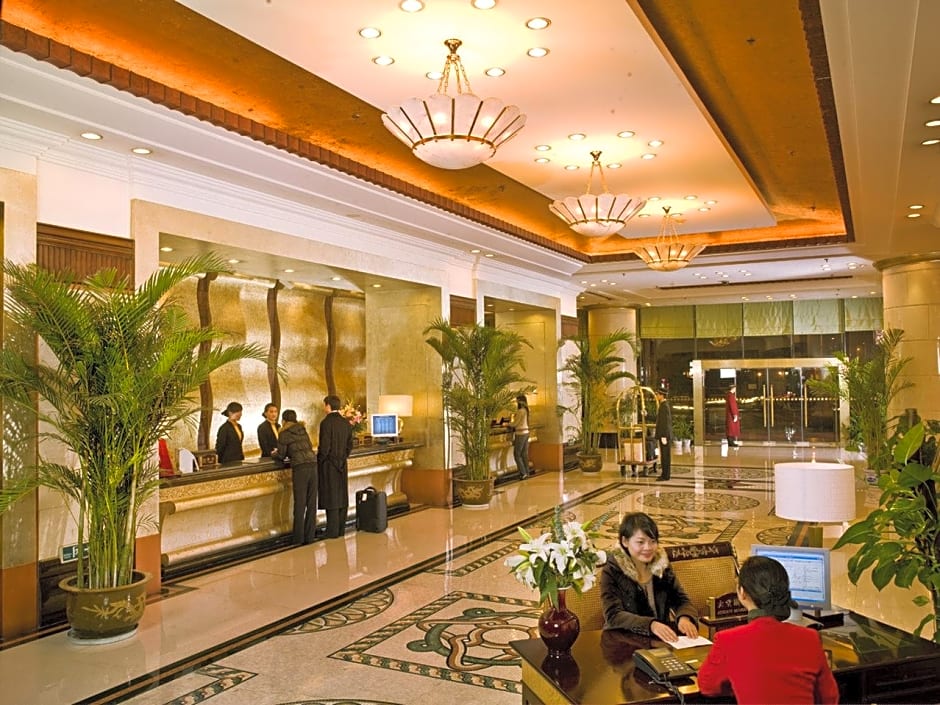 Zhangjiagang Huafang Jinling International Hotel