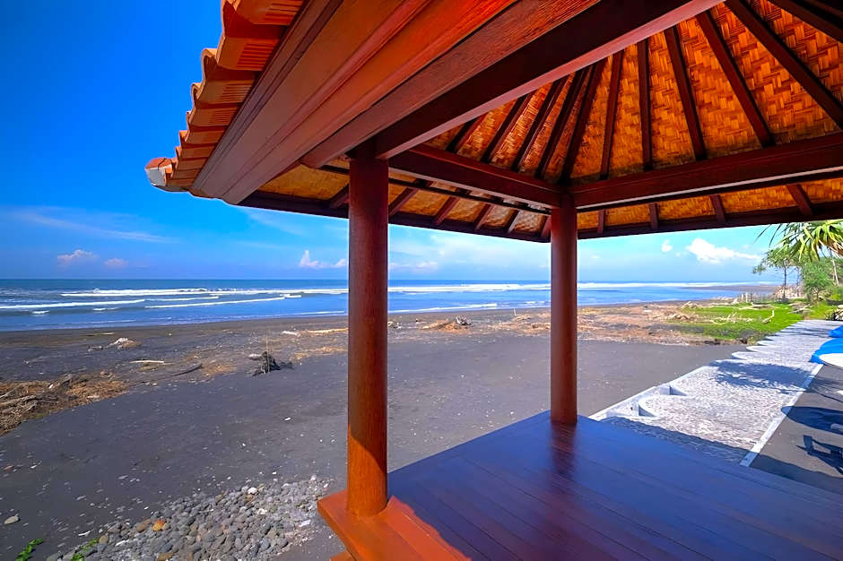 Wide Sands Beach Retreat