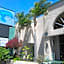 Wave Hotel Manhattan Beach