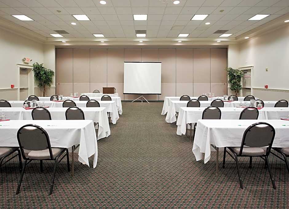 Holiday Inn Redding By IHG