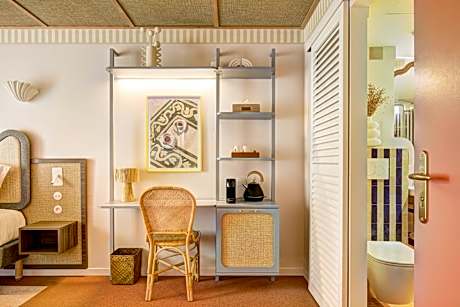 Camelia Room - Premium with Balcony