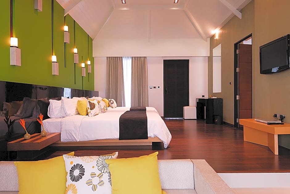 Long Beach Garden Hotel & Spa