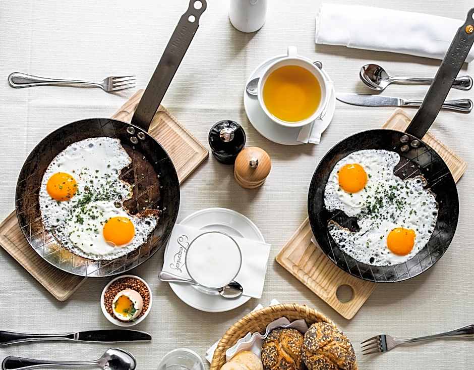 Hotel Dvor Jezersek Brnik