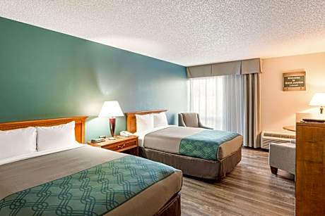 Double Room with Two Double Beds - Non-Smoking