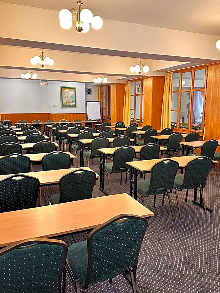 Hotel Grand Matej