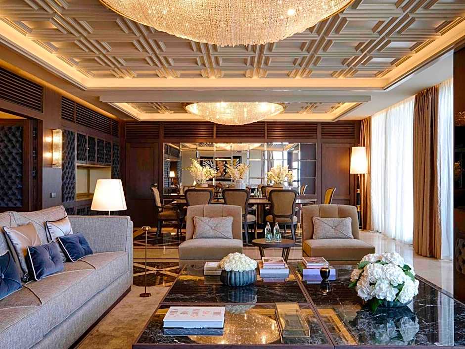 Sofitel Barcelona Skipper