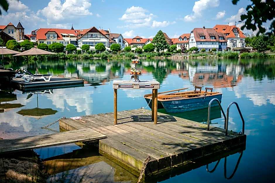 Seehotel Niedernberg - Das Dorf am See