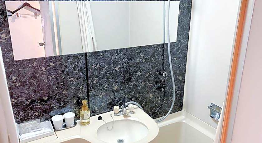 Hotel Livemax Chofuekimae