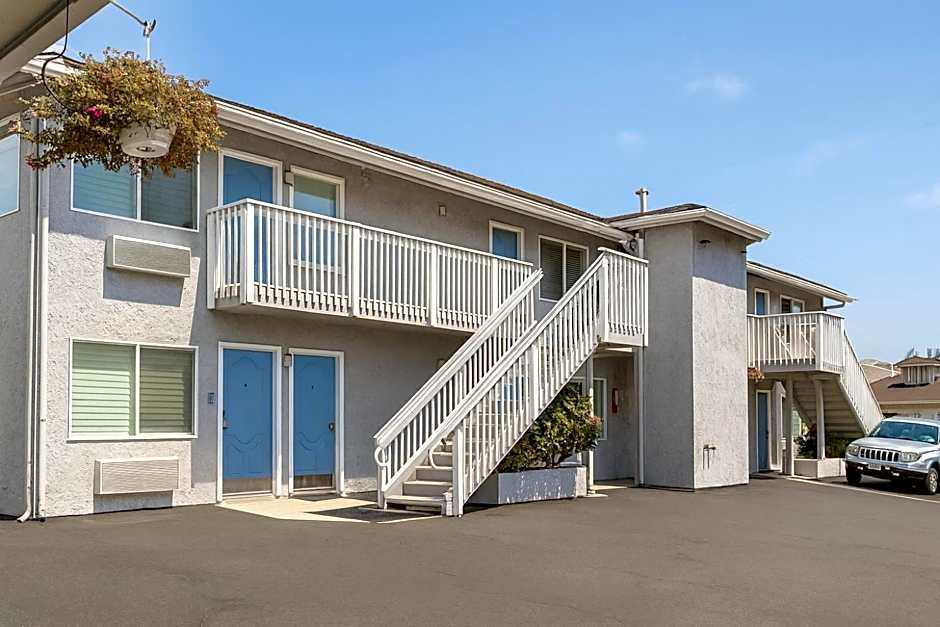 Pacific Inn Monterey