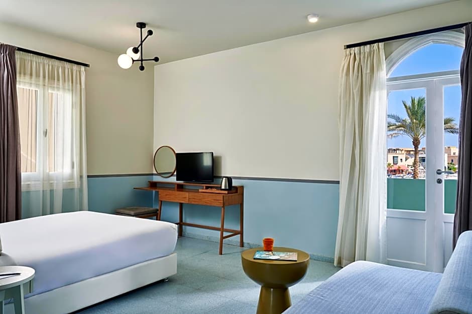 Turtle's Inn Hotel