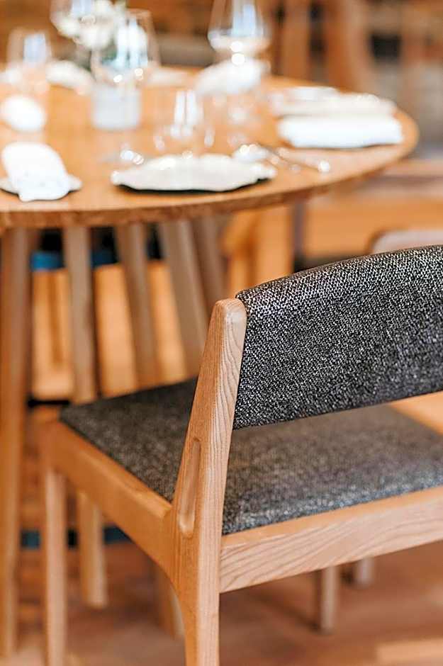 Hostellerie Pointe St-Mathieu,The Originals Collection