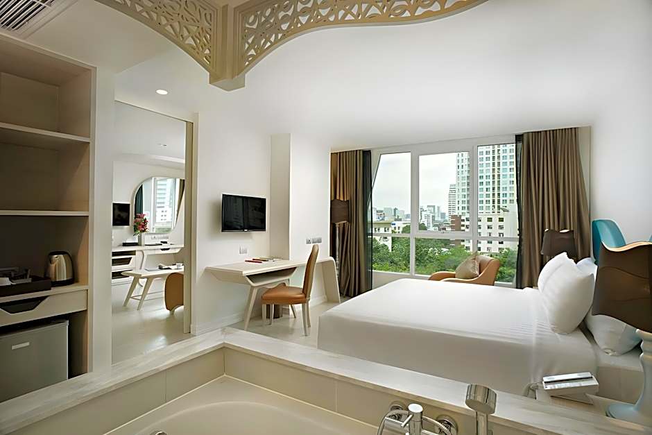 Le Tada Parkview Hotel