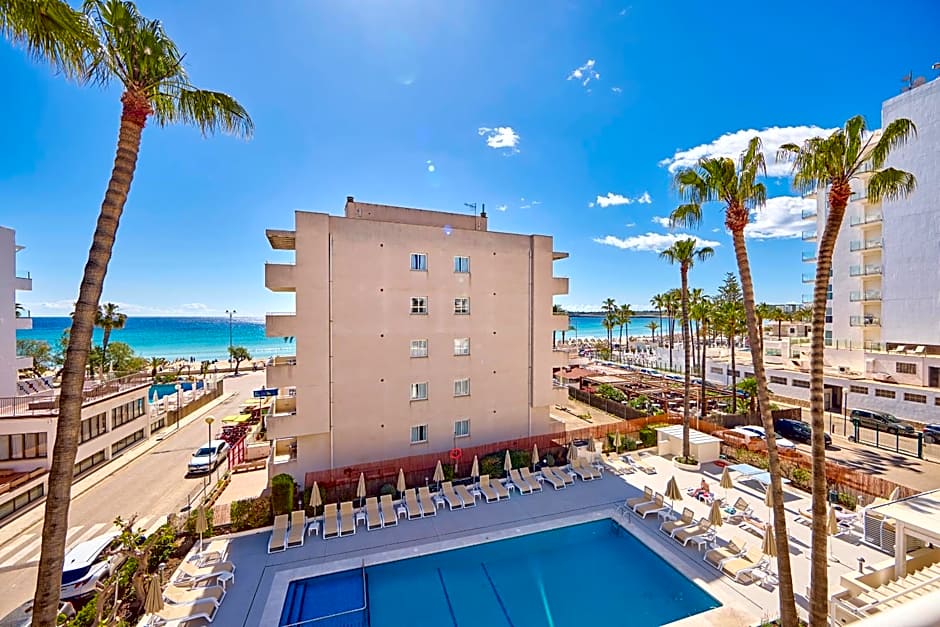 Universal Hotel Bikini