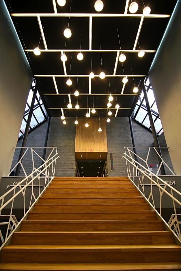 KT&G Sangsangmadang Chuncheon Stay