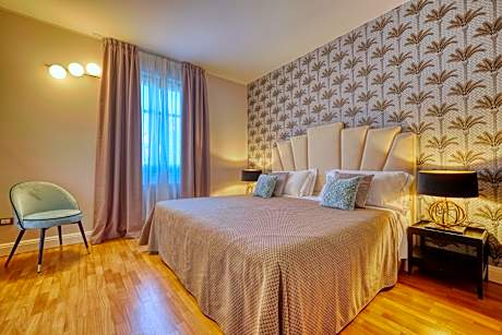 2-Bedroom Apartment