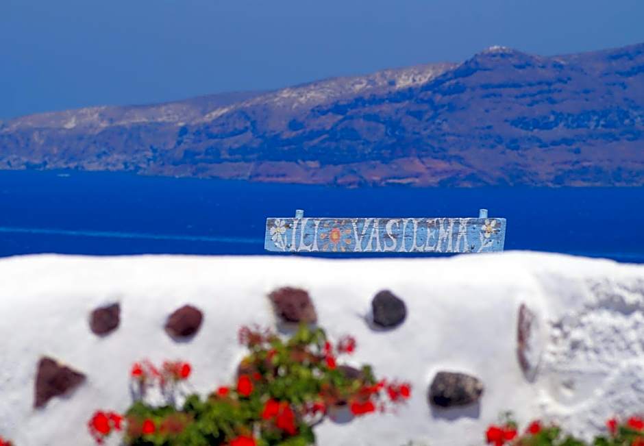 Villa Iliovasilema Santorini