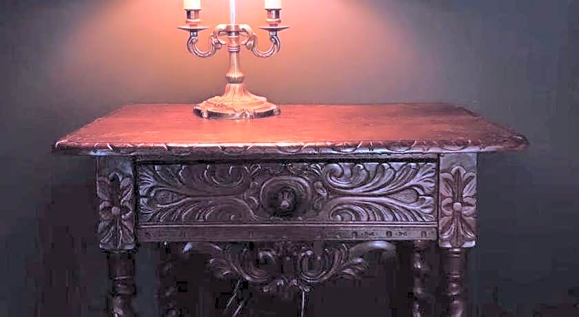 Moon and Chalice Boutique Hotel