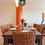 Mexican Styled 2 BR Condo - Beachfront - Pool