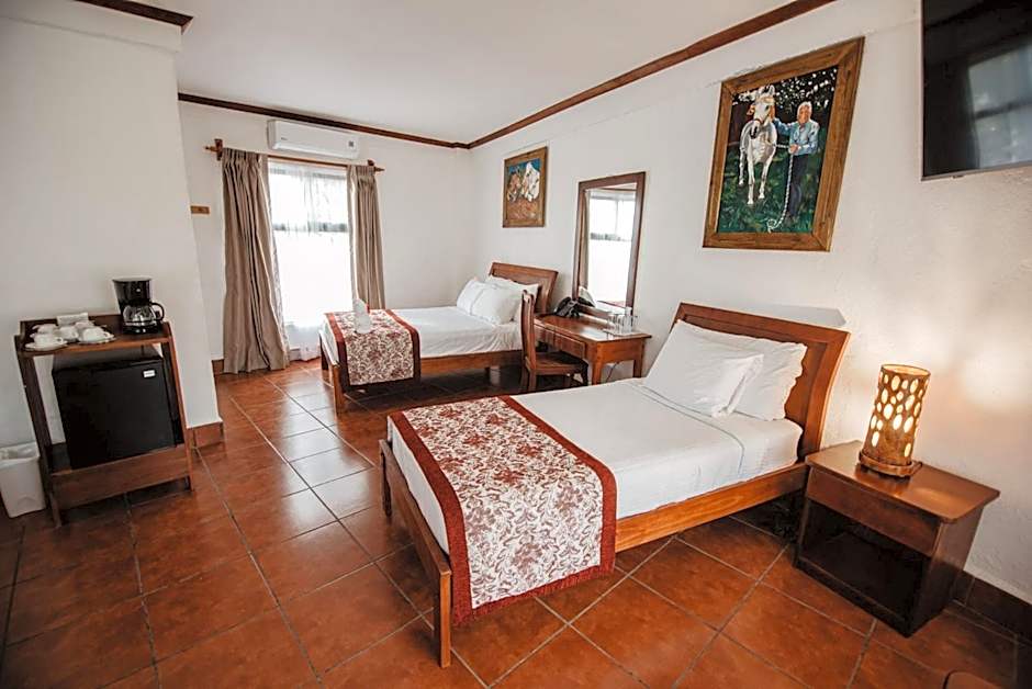 Hacienda Guachipelin Volcano Ranch Hotel & Hot Springs