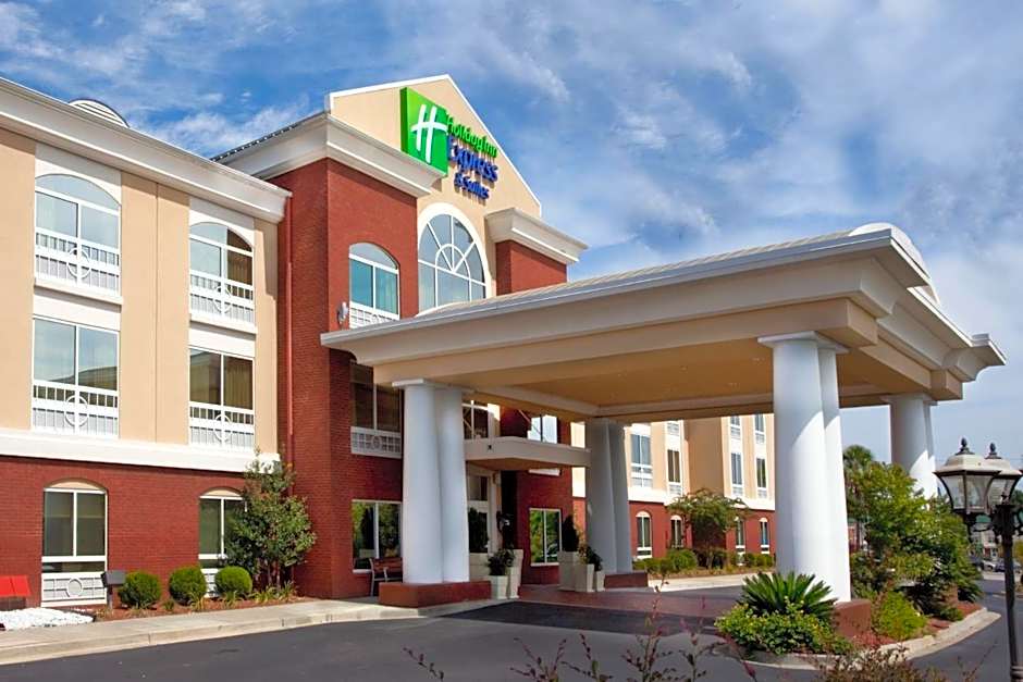 Holiday Inn Express Hotel & Suites - Sumter By IHG