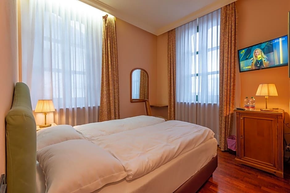 Hotel Roma