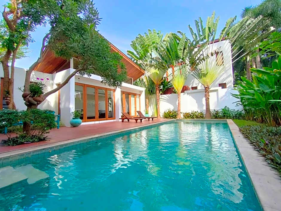 Pranaluxe Pool Villa