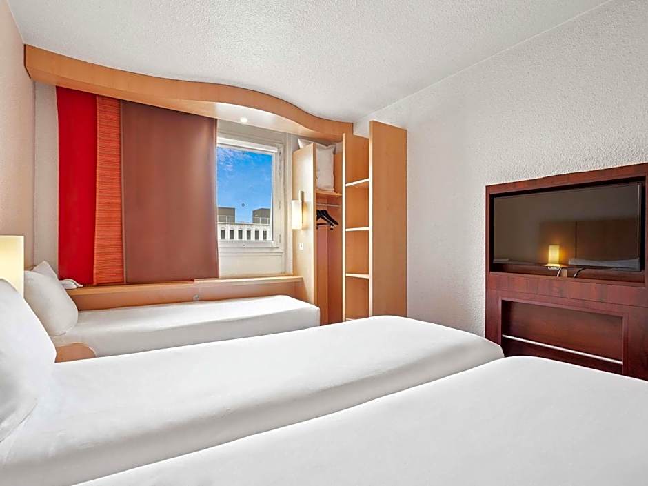 ibis Paris Porte D'Orleans