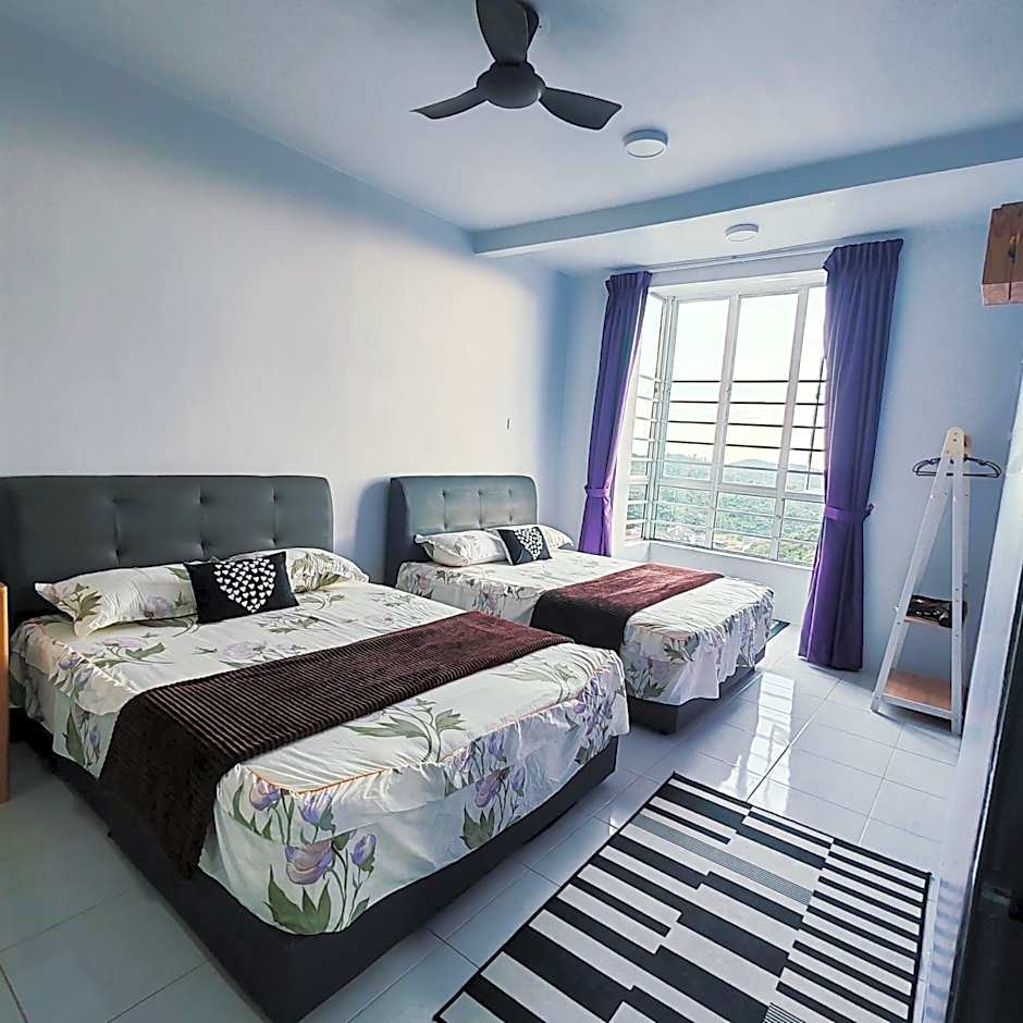 D'Elegant Suite - Emerald Avenue