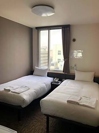 Twin Room - Early Check out at 8:00 am - Non-Smoking