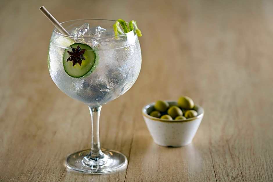 AC Hotel by Marriott Sevilla Forum