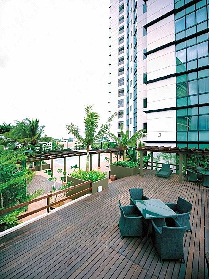 Hock Lee Hotel & Residences