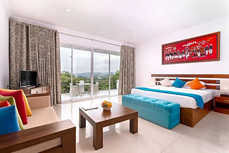 Superior Triple Room