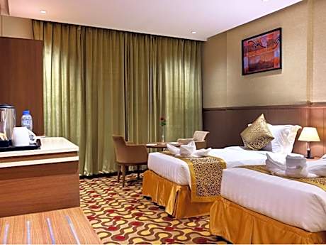 Double or Twin Room with Private Bathroom