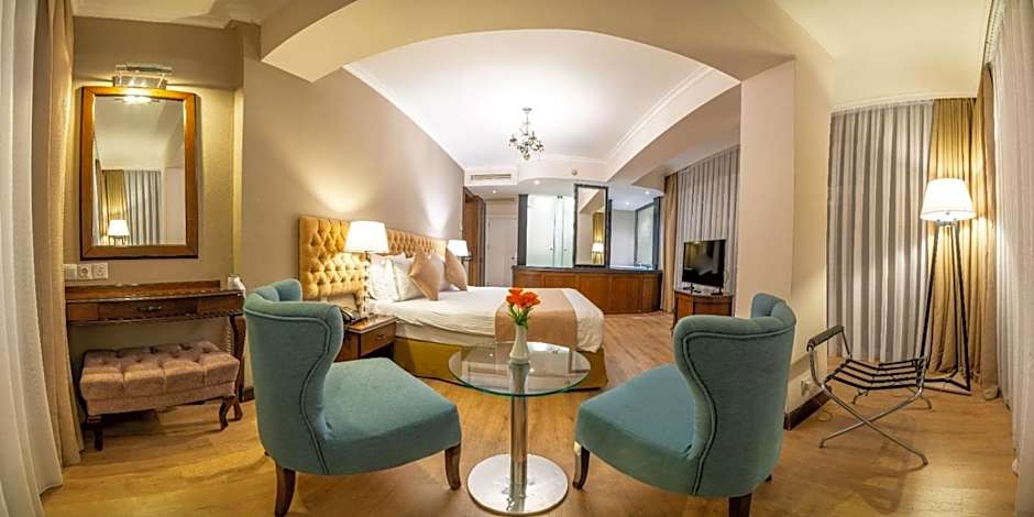 Denizkizi Hotel