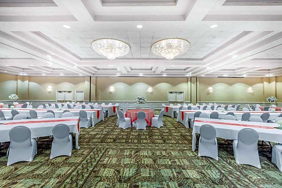Wyndham Virginia Beach Oceanfront