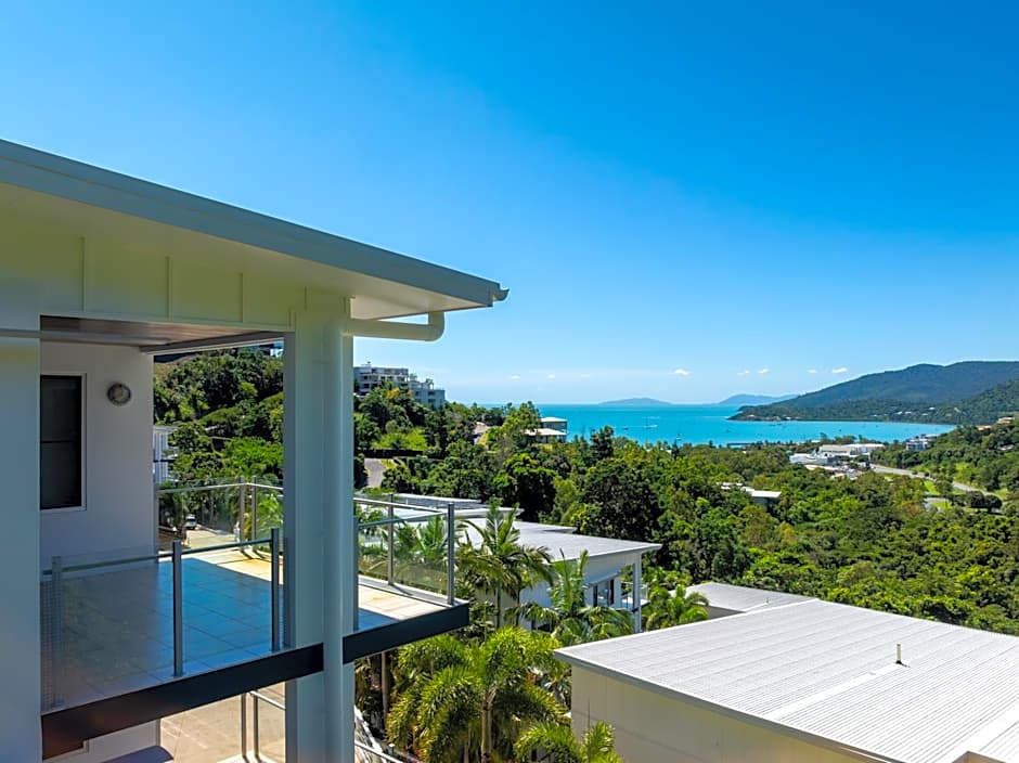 Airlie Summit Apartments