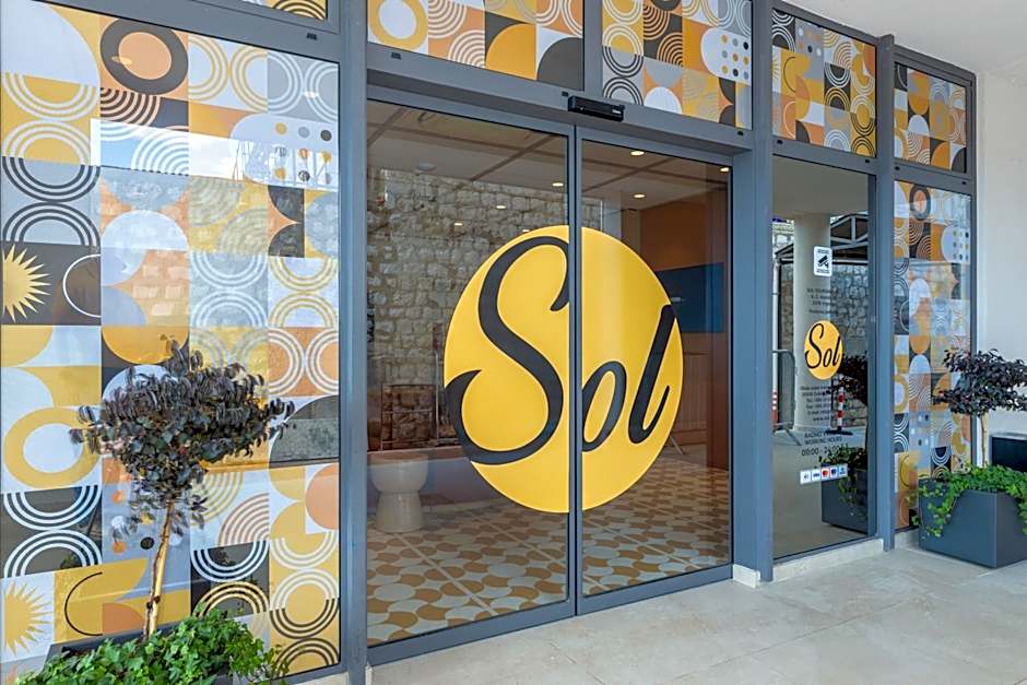 Hostel Sol