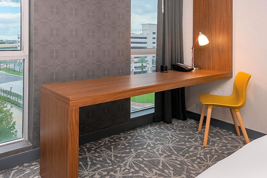 Aloft Orlando Downtown