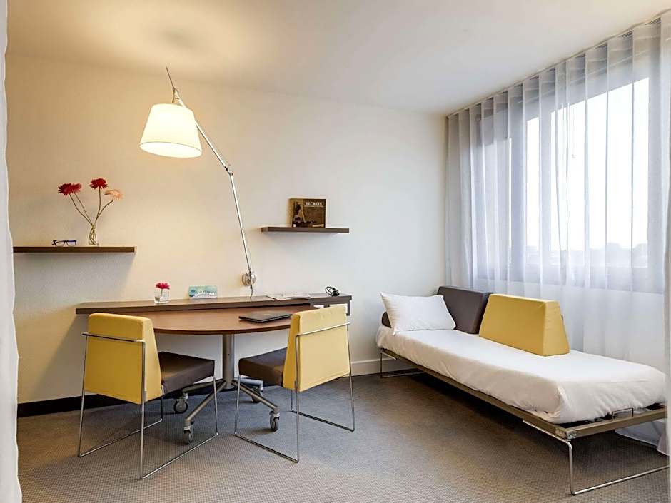 Novotel Suites Paris CDG Airport Villepinte