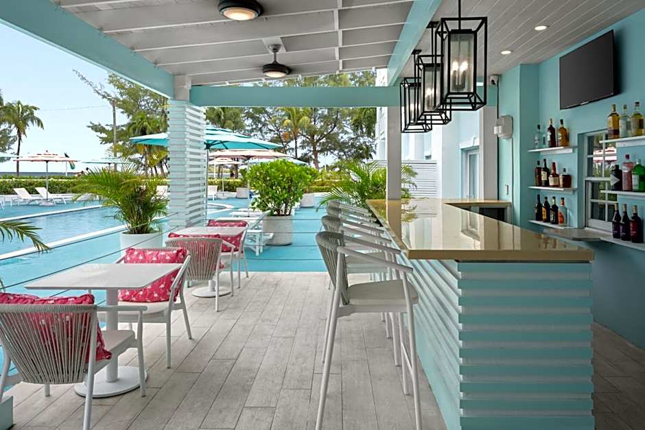 Courtyard by Marriott Nassau Downtown/Junkanoo Beach
