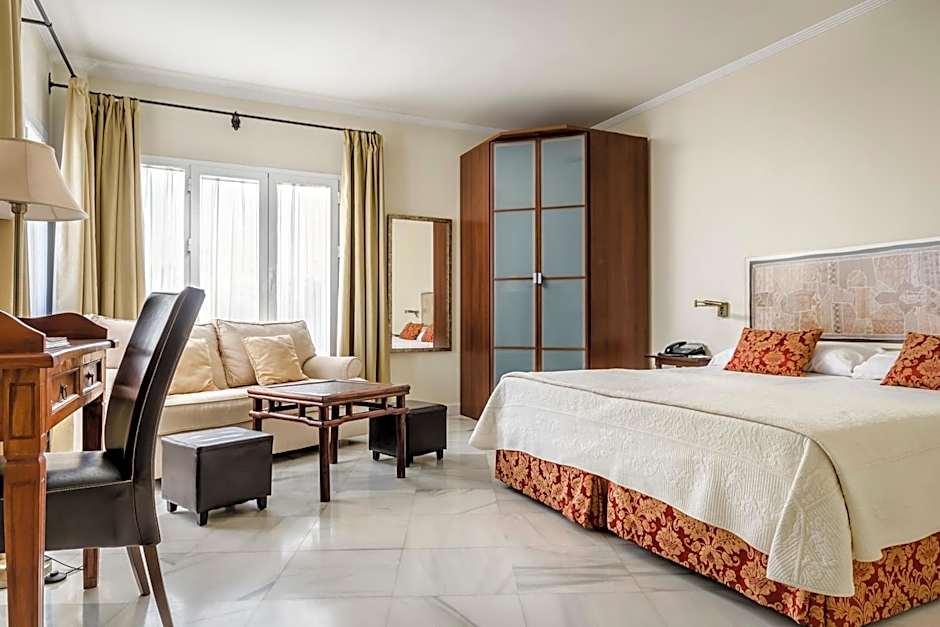 Photo 1 of 8 of Junior Suite