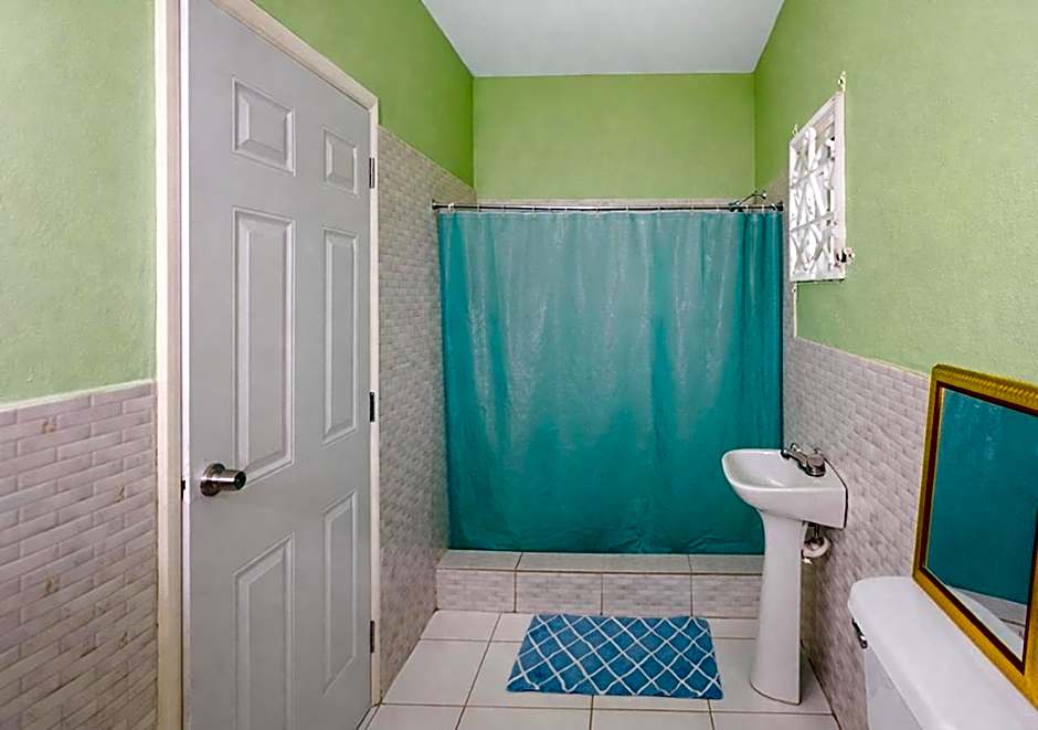 SCARLETT GUESTHOUSES HOTEL RESORTS
