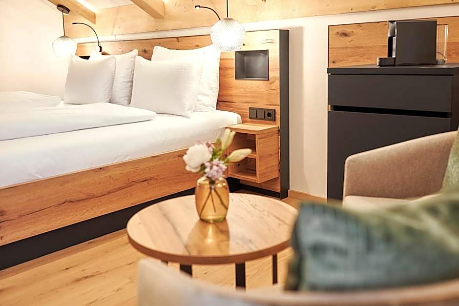 Hotel Auf der Gsteig GmbH