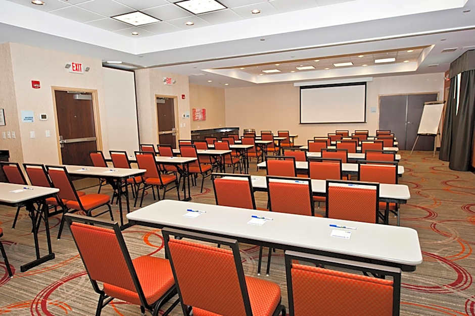 Holiday Inn Express & Suites Columbus-Easton Area By IHG