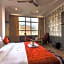 Hotel Holiday Hill