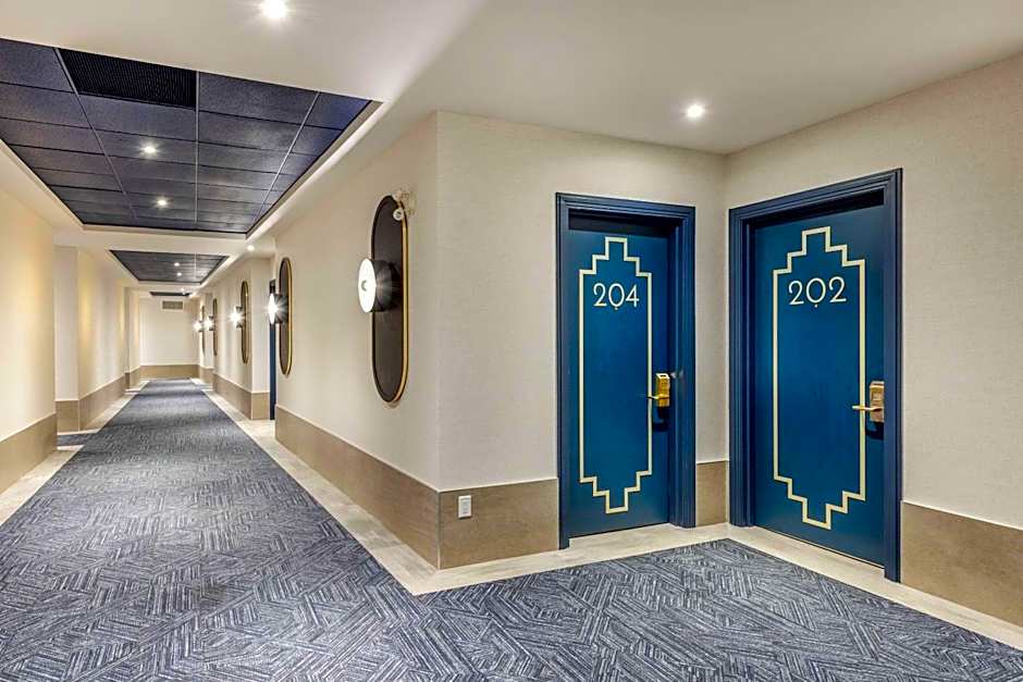 Hotel Royal William, an Ascend Collection Hotel