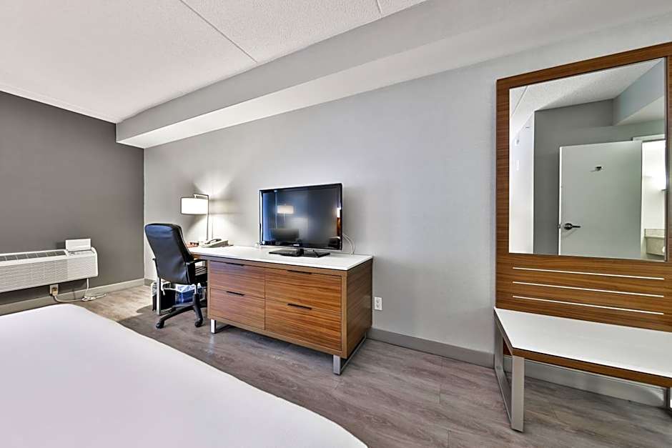 Admiral Inn Mississauga